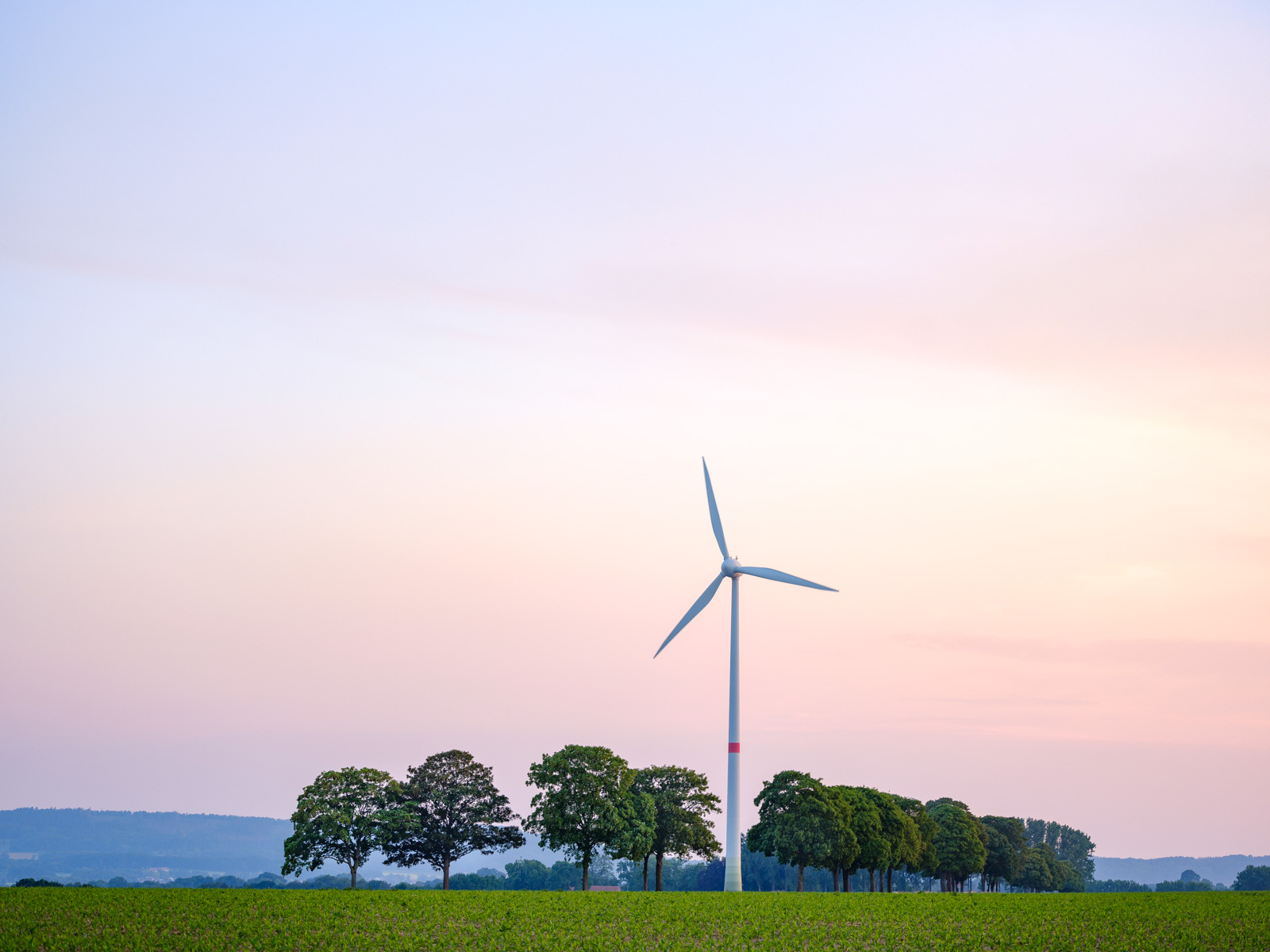 Wind turbine on an evening in June 2020 in 'Jöllenbeck' (Bielefeld, Germany).