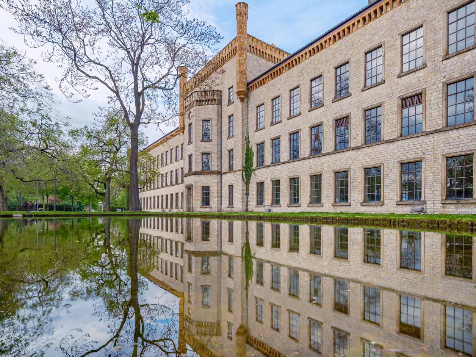 Pond in front of the old Ravensberger spinning mill (Bielefeld, Germany).