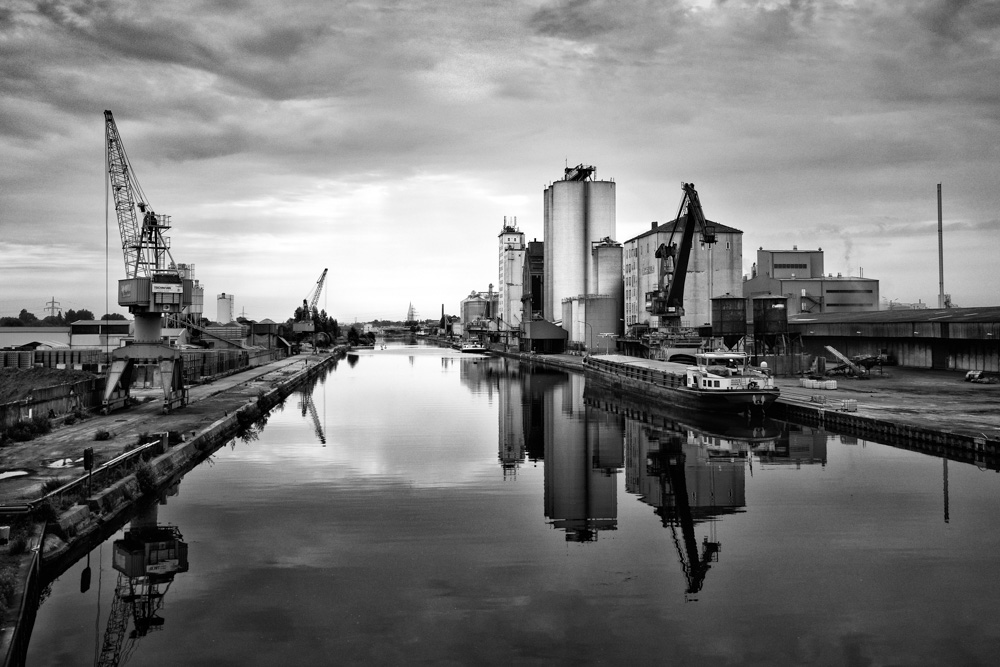 industrial architecture from the harbor area in hamm