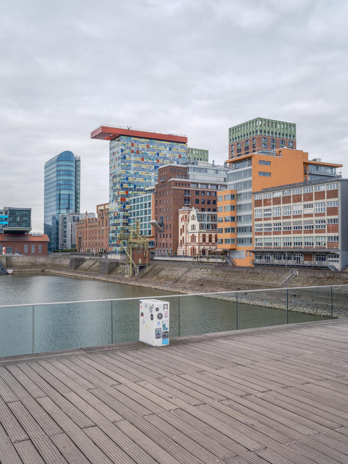 New architecture at 'Media Harbour' (Düsseldorf, Germany).